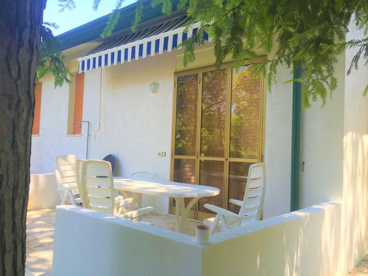 Villa Vittoria Bibione Exterior foto